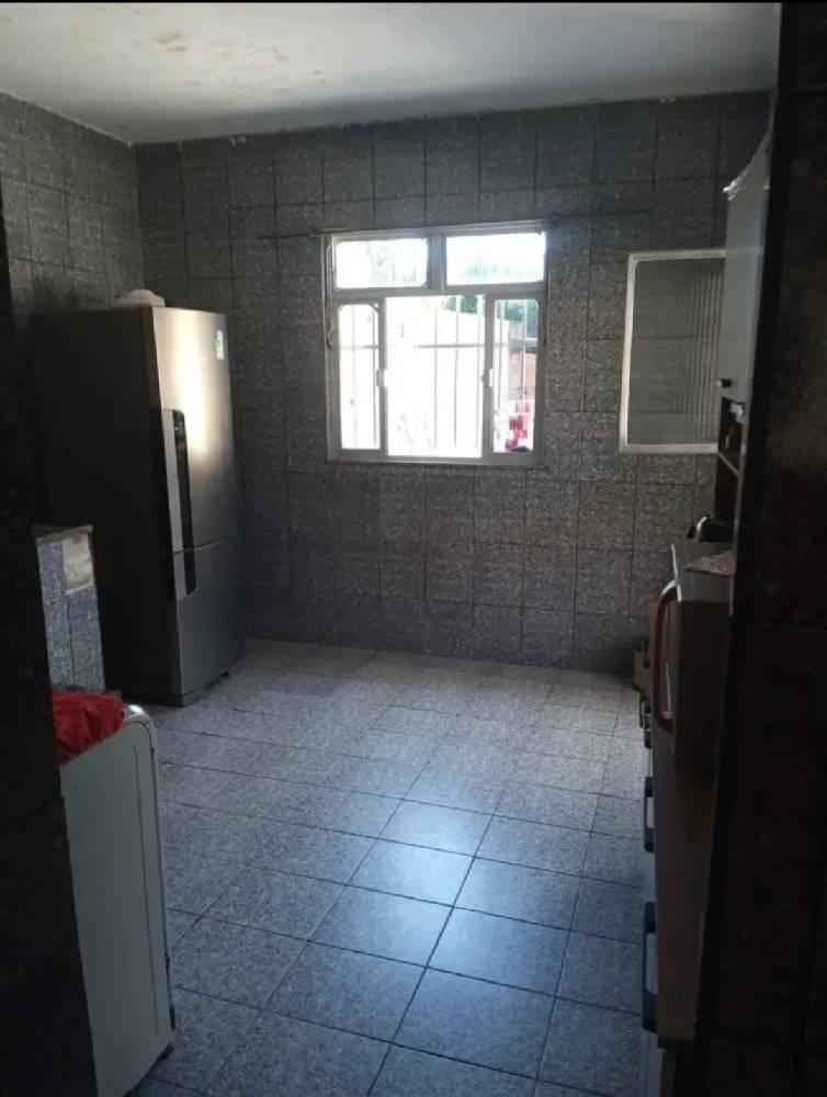 Sua Nova Casa no Jardim Santa Rosa, Queimados! Ampla e Bem localizada.