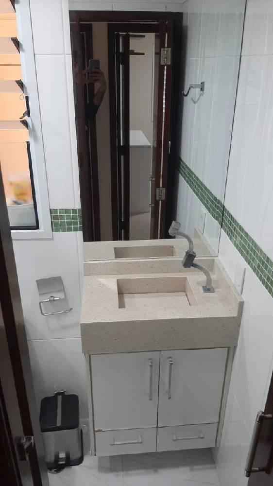 apto em condomínio de baixo custo