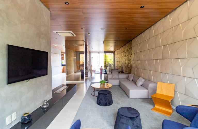 Locação de STUDIO em MOEMA R$ 2.500,00 25m2