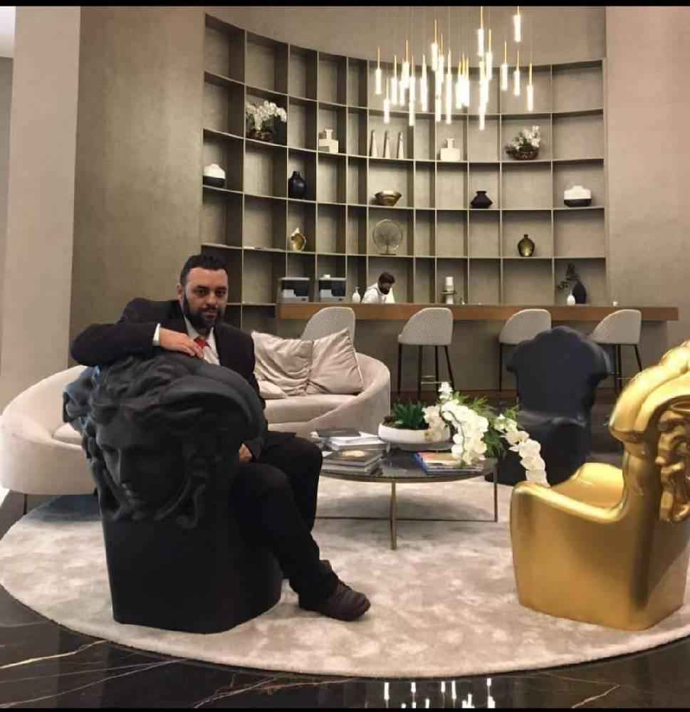 Apartamento VILLA MILANO BY VERSACE HOME - MOEMA R$6.000,000 para venda com 3 quartos, sendo 3 suítes, 150m²