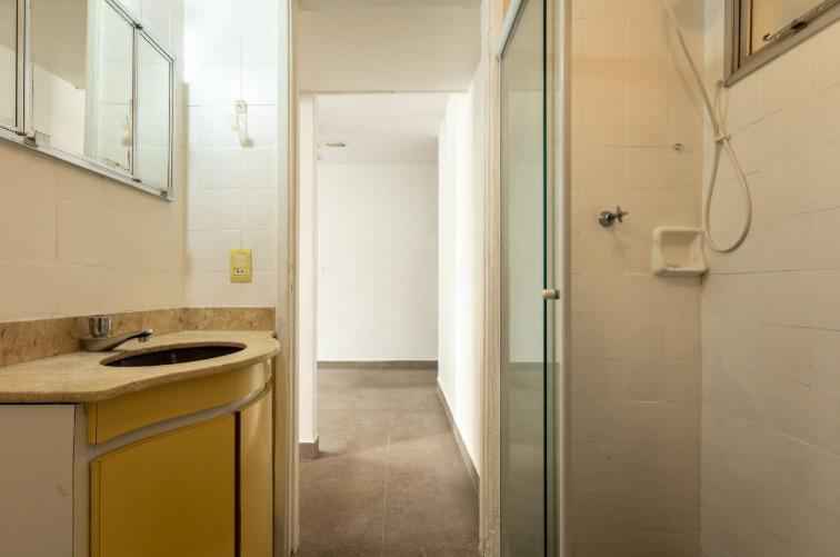 Apartamento tipo para Locação na SANTA CECILIA por R$ 2.500.00, com 1 quarto, 1 banheiro 1 vaga, 40m²