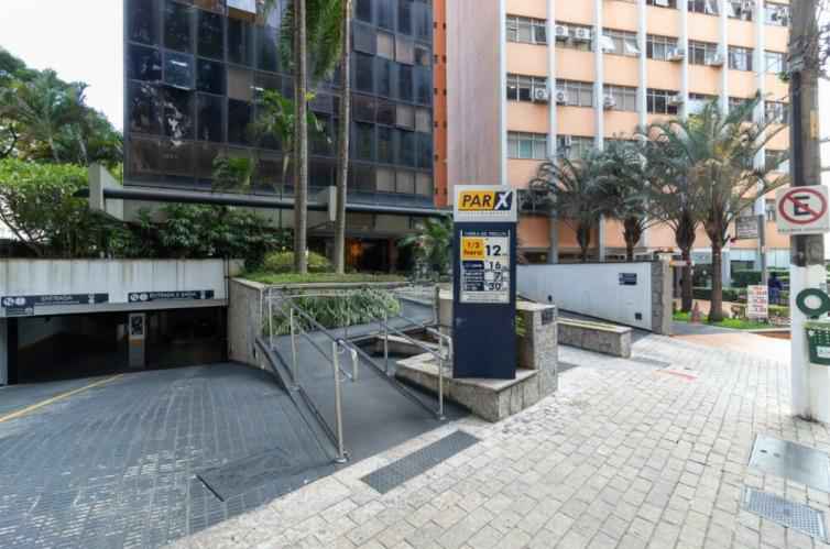 Conjunto Comercial R$ 2.700,00 na Bela Vista, próximo ao metrô Trianon na Avenida Paulista !!!