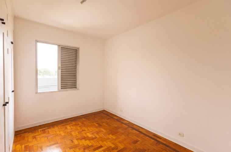 Venda de Imóvel em MOEMA com 3 quartos, sendo 1 suíte, 2 banheiros 105m² R$ 748.00