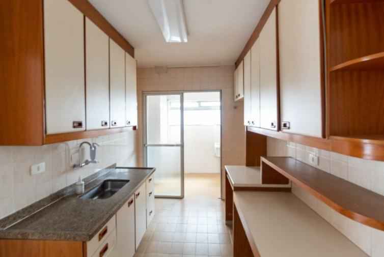 Apartamento para Locação no ITAIM BIBI R$5.500 102m2 2 dorm.(1 suíte) 2 Vagas 1 banheiro