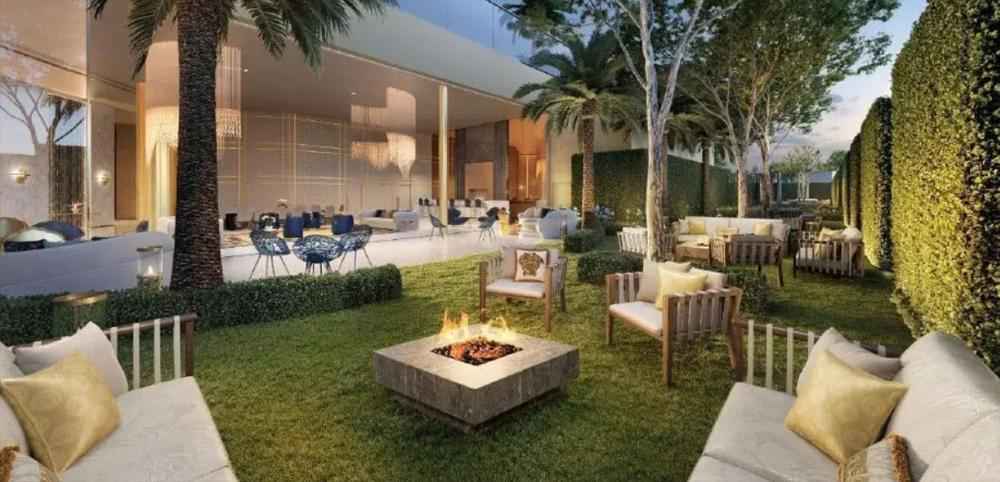 Apartamento VILLA MILANO BY VERSACE HOME - MOEMA R$6.000,000 para venda com 3 quartos, sendo 3 suítes, 150m²