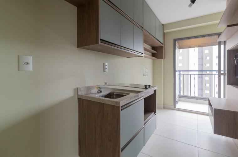 Locação de STUDIO em MOEMA R$ 2.500,00 25m2