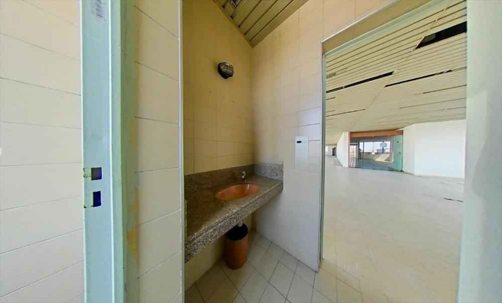 locação Comercial na BELA VISTA 320M2  4 Banheiro 3 vagas R$ 12.000,00