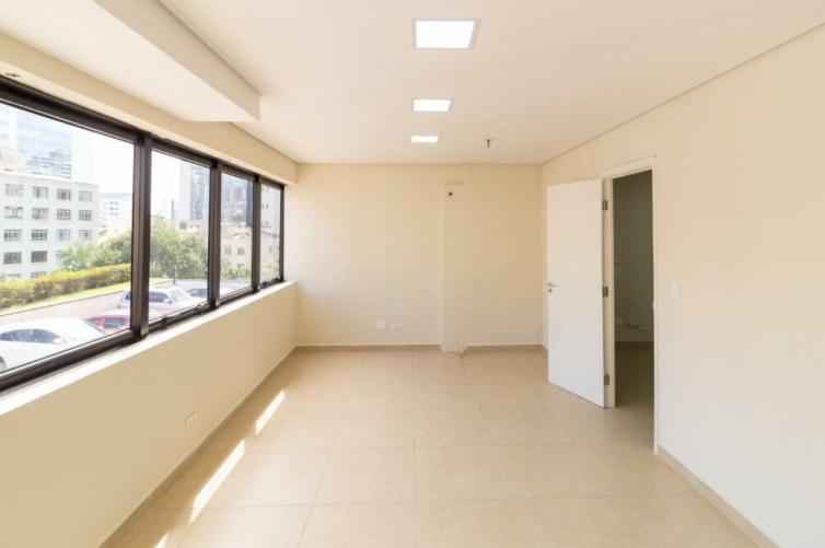 Conjunto Comercial R$ 2.700,00 na Bela Vista, próximo ao metrô Trianon na Avenida Paulista !!!