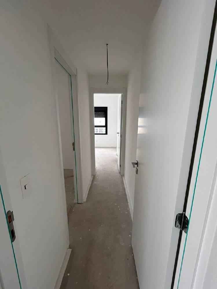 Apartamento à Venda no CAMPO BELO, 2 Quartos, (2suítes), 4 banheiros e 2 vagas R$ 1.950.000 109 m²