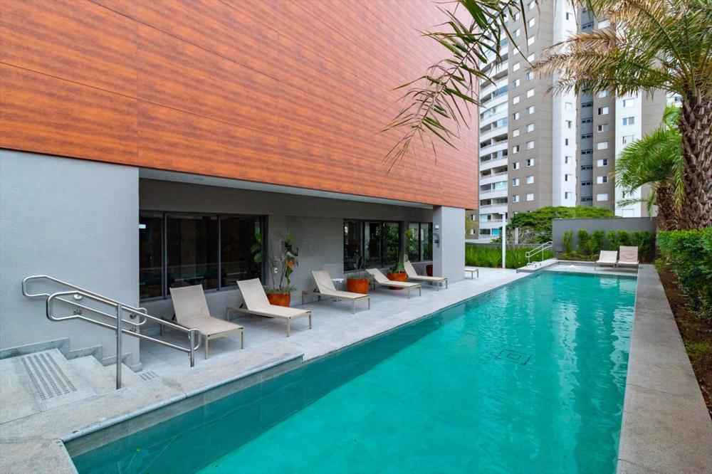 Locação de STUDIO em MOEMA R$ 2.500 25m2 ao lado do metro