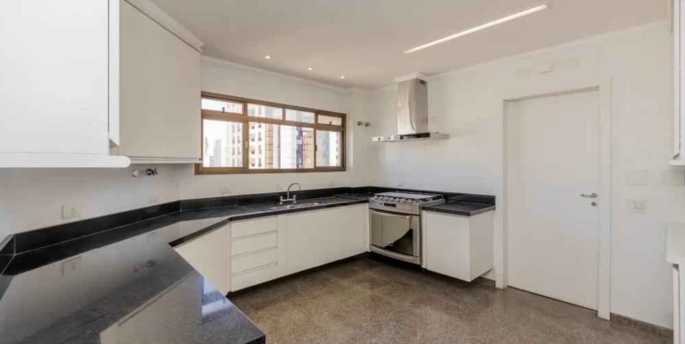 Apartamento nos JARDIM PAULISTA para venda com 3 quartos 5 Banheiros, 5 vagas de garagem, 394m² valor de venda R$ 10.300.000 !!!