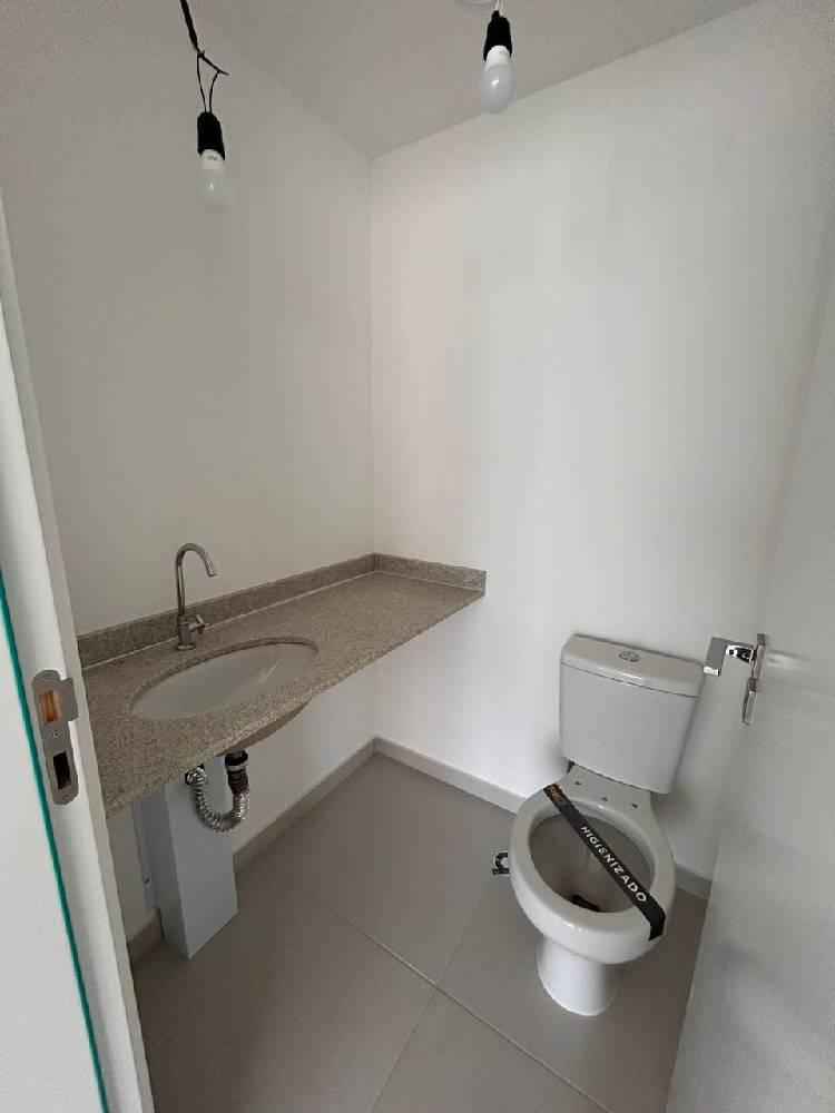 Apartamento à Venda no CAMPO BELO, 2 Quartos, (2suítes), 4 banheiros e 2 vagas R$ 1.950.000 109 m²