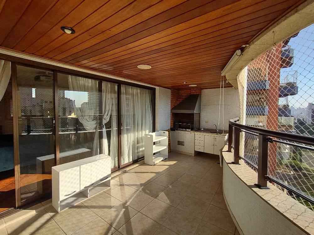  Apartamento em MOEMA (1 por andar) 4 suítes 6 banheiros, 4 vagas na garagem e depósito no sub-solo, 228 m2 R$ 3.199.000,00