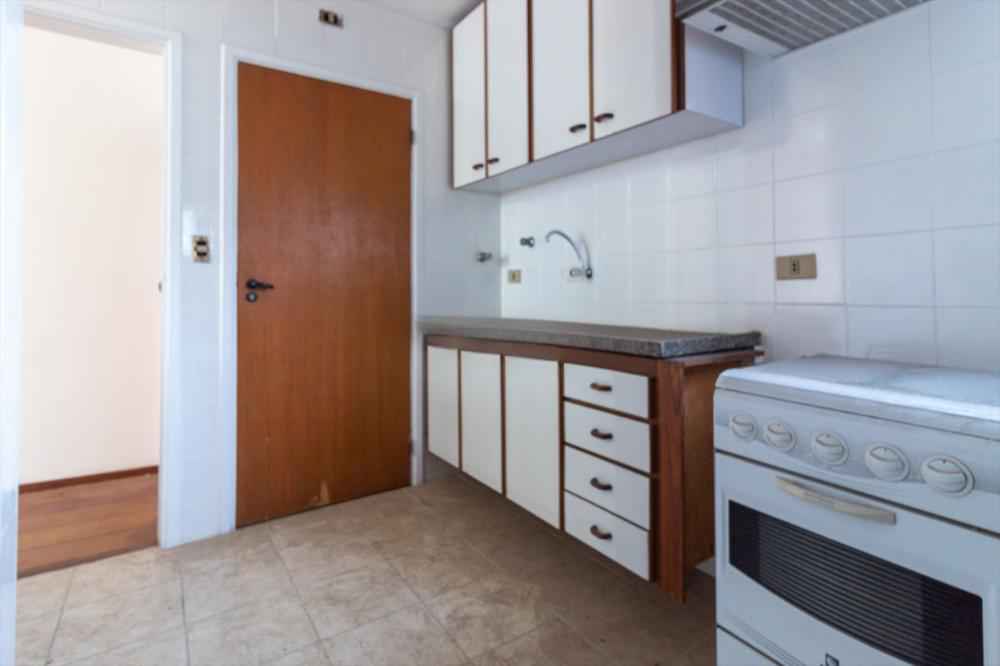 Venda no CAMPO BELO R$ 570.000 - 78m2 - 3 dormitórios, 2 banheiros, 1 vaga