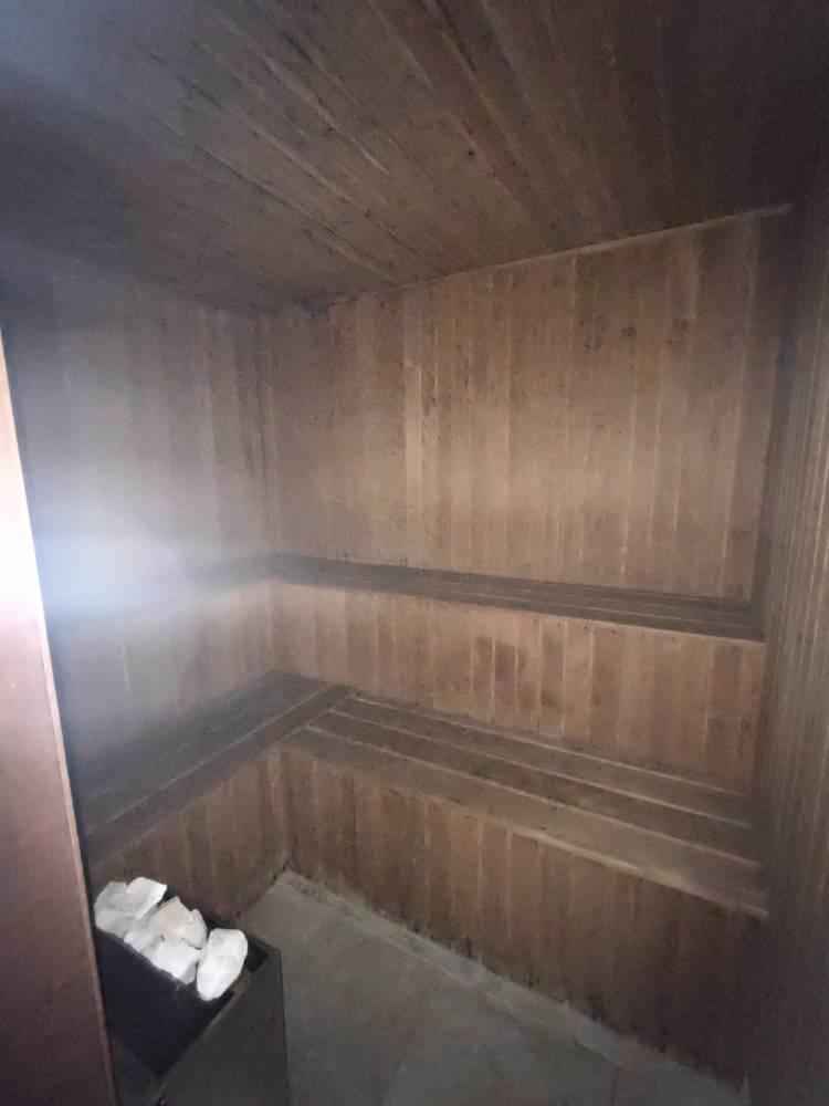  Apartamento em MOEMA (1 por andar) 4 suítes 6 banheiros, 4 vagas na garagem e depósito no sub-solo, 228 m2 R$ 3.199.000,00