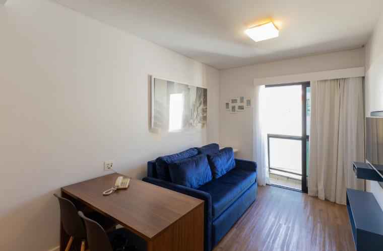 Apartamento no ITAIM BIBI 31m2 1 dormitório 1 banheiro 1vaga Pacote R$6.300 !!!!