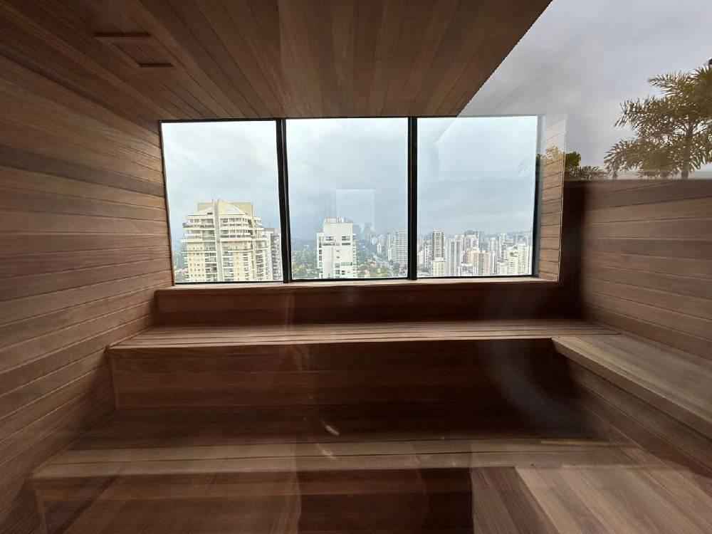 Apartamento à Venda no CAMPO BELO, 2 Quartos, (2suítes), 4 banheiros e 2 vagas R$ 1.950.000 109 m²