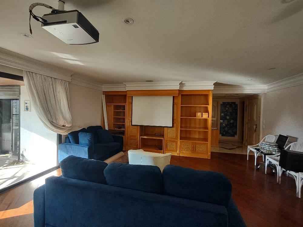  Apartamento em MOEMA (1 por andar) 4 suítes 6 banheiros, 4 vagas na garagem e depósito no sub-solo, 228 m2 R$ 3.199.000,00