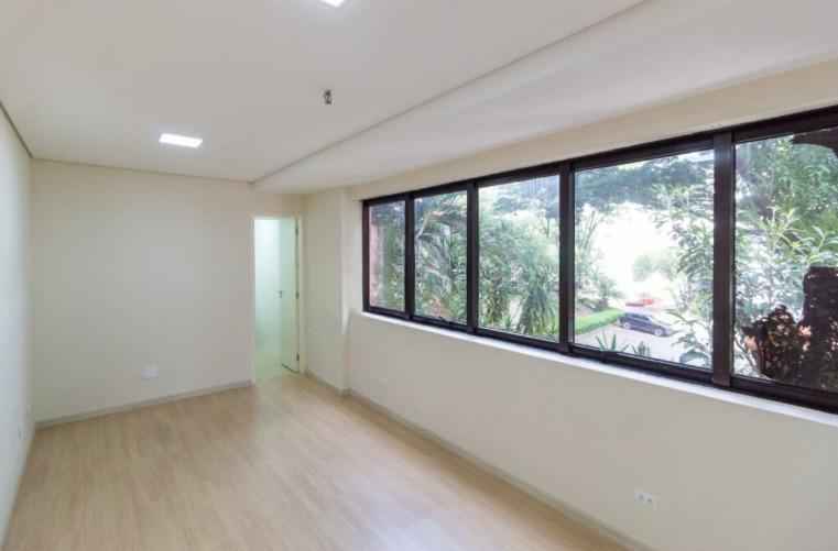 Conjunto Comercial R$ 2.700,00 na Bela Vista, próximo ao metrô Trianon na Avenida Paulista !!!
