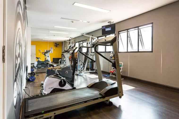Apartamento no ITAIM BIBI 31m2 1 dormitório 1 banheiro 1vaga Pacote R$6.300 !!!!