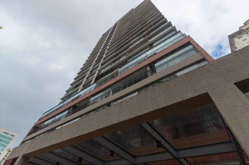 Locação de STUDIO em MOEMA R$ 2.500 25m2 ao lado do metro