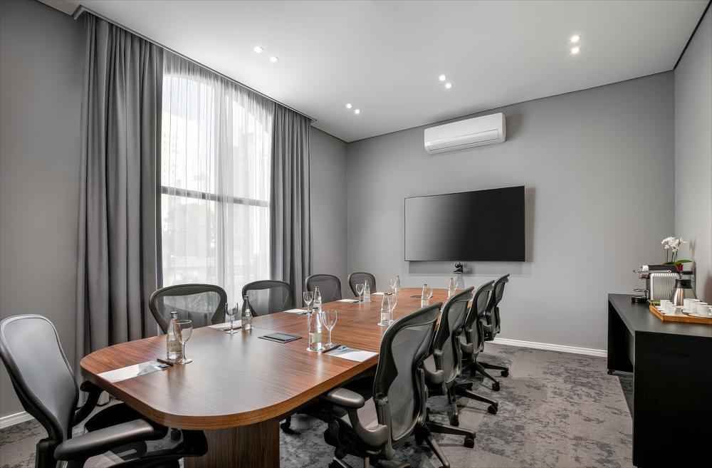 Apartamento no ITAIM BIBI 30m2 1 dormitório 1 banheiro 1 vaga R$ 890.000