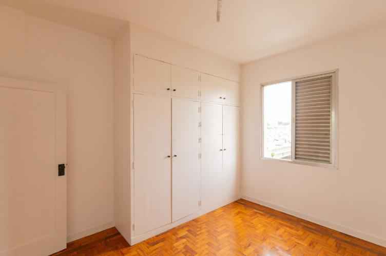 Venda de Imóvel em MOEMA com 3 quartos, sendo 1 suíte, 2 banheiros 105m² R$ 748.00