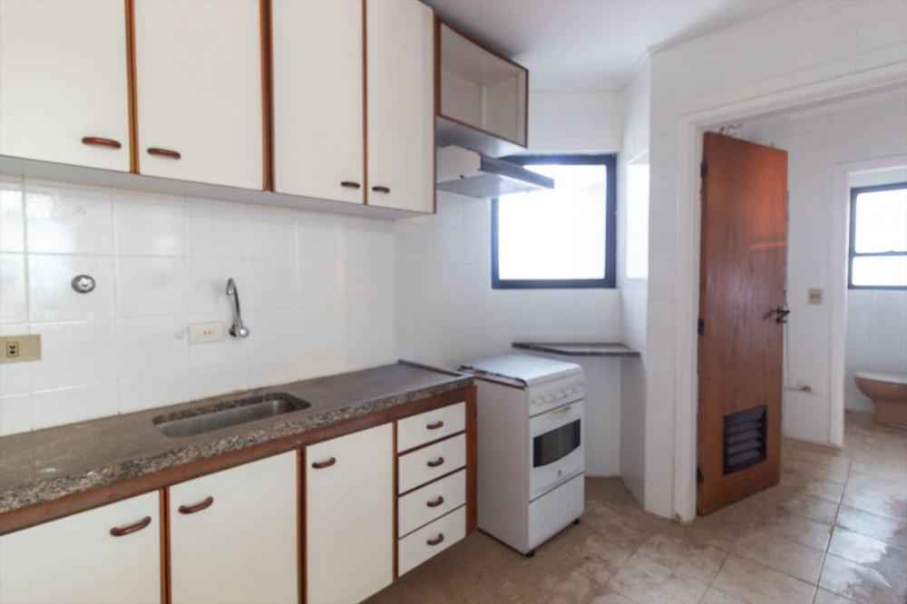 Venda no CAMPO BELO R$ 570.000 - 78m2 - 3 dormitórios, 2 banheiros, 1 vaga