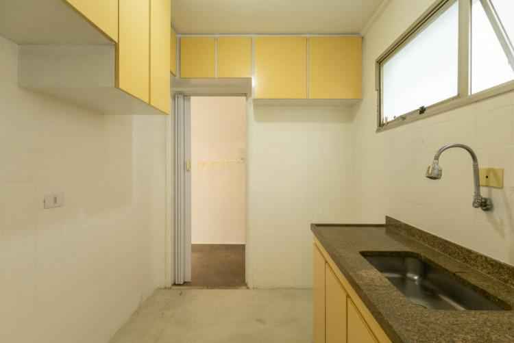 Apartamento tipo para Locação na SANTA CECILIA por R$ 2.500.00, com 1 quarto, 1 banheiro 1 vaga, 40m²