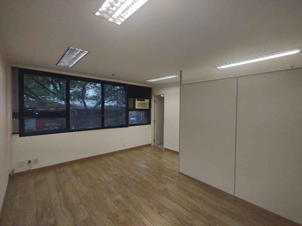 Sala comercial com valor abaixo do mercad Venda por apenas 260 mil !!!! no melhor da VILA OLIMPIA