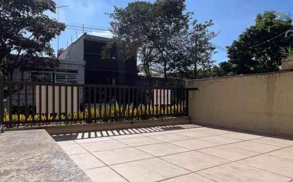 Casa com 170m2 à venda na Vila Mariana, com 3 quartos, (1 suíte), e 3 banheiros 2 vagas apenas R$ 1.1000.00