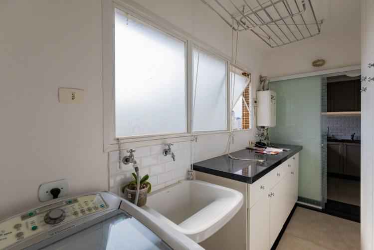 Apartamento para Locação R$ 12.000 em MOEMA 156m2 3 dormitórios (1 suites) 3 vagas 2 banheiros