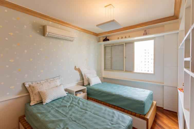 Apartamento para Locação R$ 12.000 em MOEMA 156m2 3 dormitórios (1 suites) 3 vagas 2 banheiros
