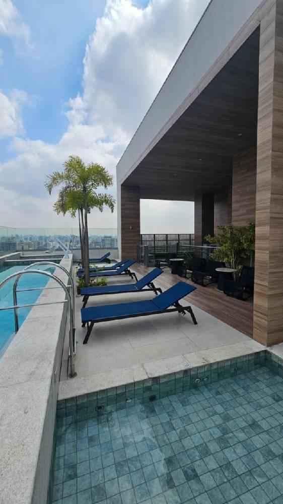 Apartamento à Venda no CAMPO BELO, 2 Quartos, (2suítes), 4 banheiros e 2 vagas R$ 1.950.000 109 m²