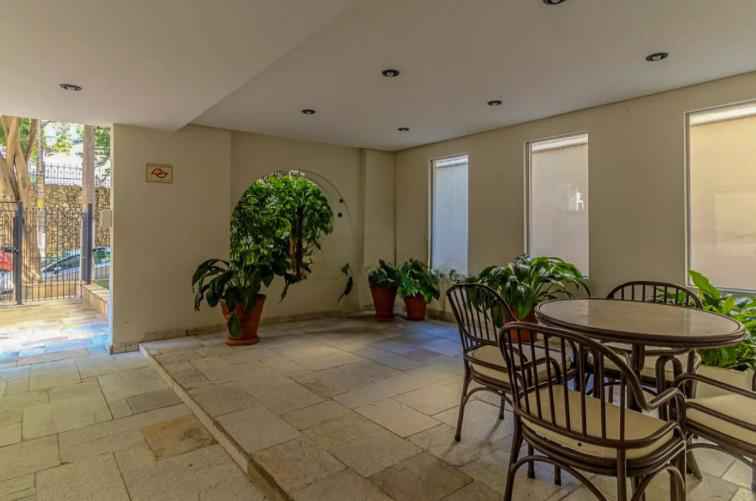 Apartamento tipo para Locação na SANTA CECILIA R$ por R$ 3.200.00, com 2 quartos,  1banheiro 1 vaga, 82m²