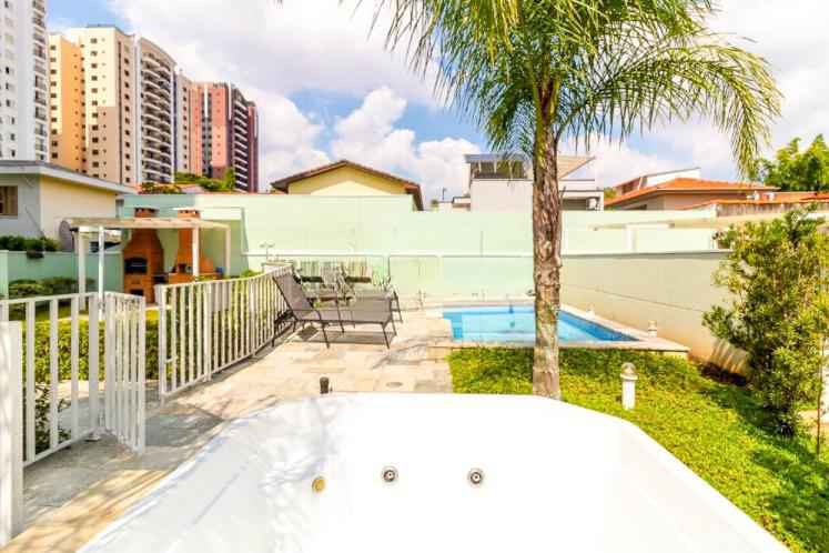 Imóvel para locação em MOEMA R$3.900 - 59m2 1 dormiório, 2 banheiros, 2 vagas próximo ao Shopping Ibirapuera