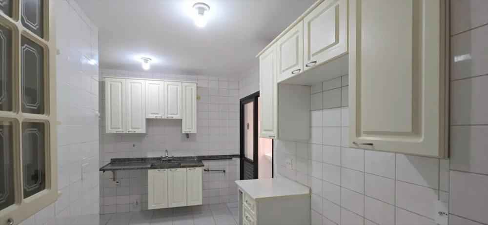 Apartamento para venda em MOEMA com 3 quartos, sendo 1 suíte, 95m², R$ 1.380.000