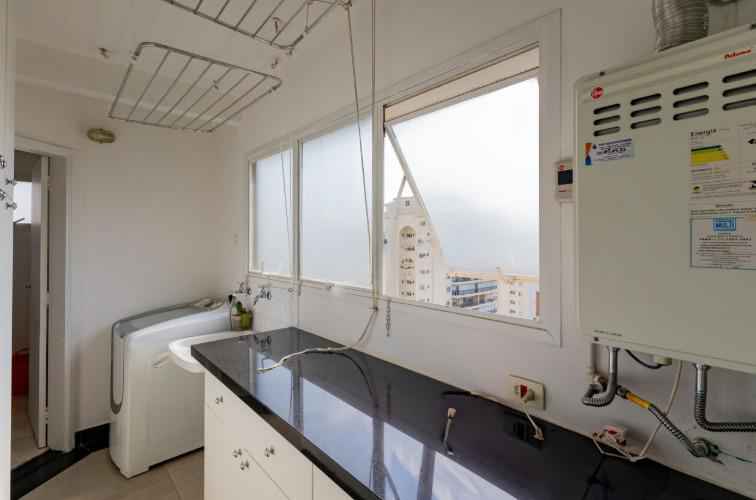 Apartamento para Locação R$ 12.000 em MOEMA 156m2 3 dormitórios (1 suites) 3 vagas 2 banheiros