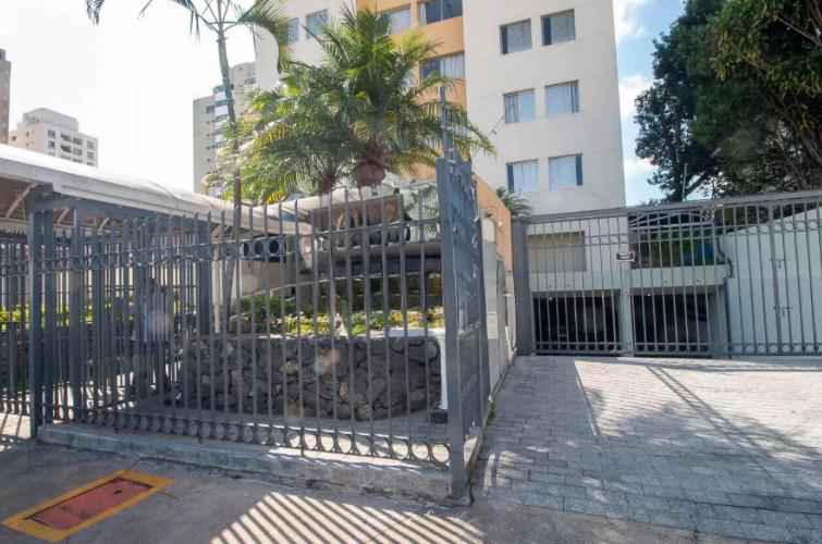 Apartamento tipo para Locação no BROOKLIN R$ por R$ 3.200.00, com 2 quartos, 1banheiro 1 vaga, 60m²