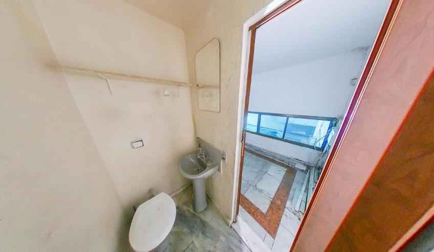 Galpão Comercial 450m² - Locação R$18.000 na SAÚDE