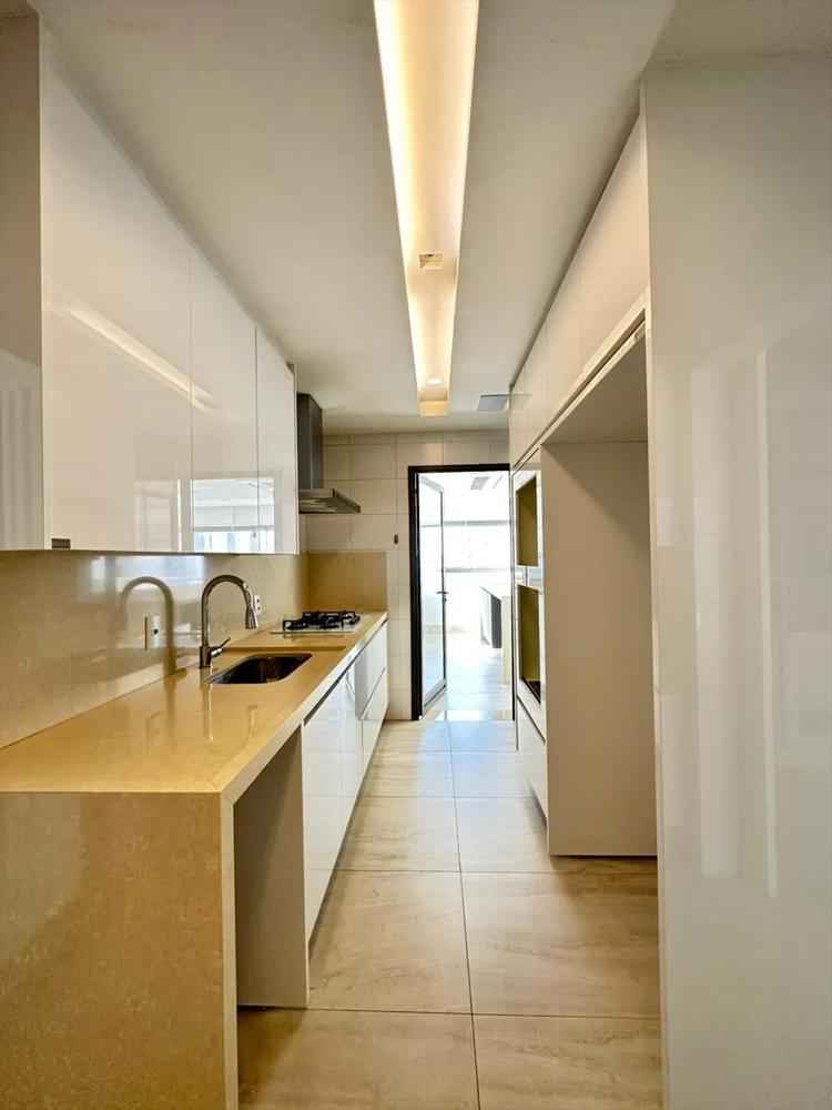 Apartamento tipo para venda na VILA LEOPOLDINA R$ por R$ 3.250.000, com 3 quartos, sendo 3 suítes, 180m²
