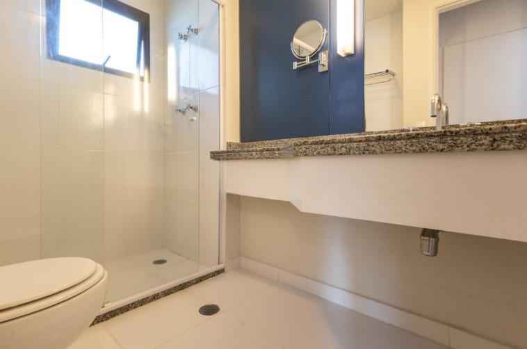 Apartamento no ITAIM BIBI 31m2 1 dormitório 1 banheiro 1vaga Pacote R$6.300 !!!!