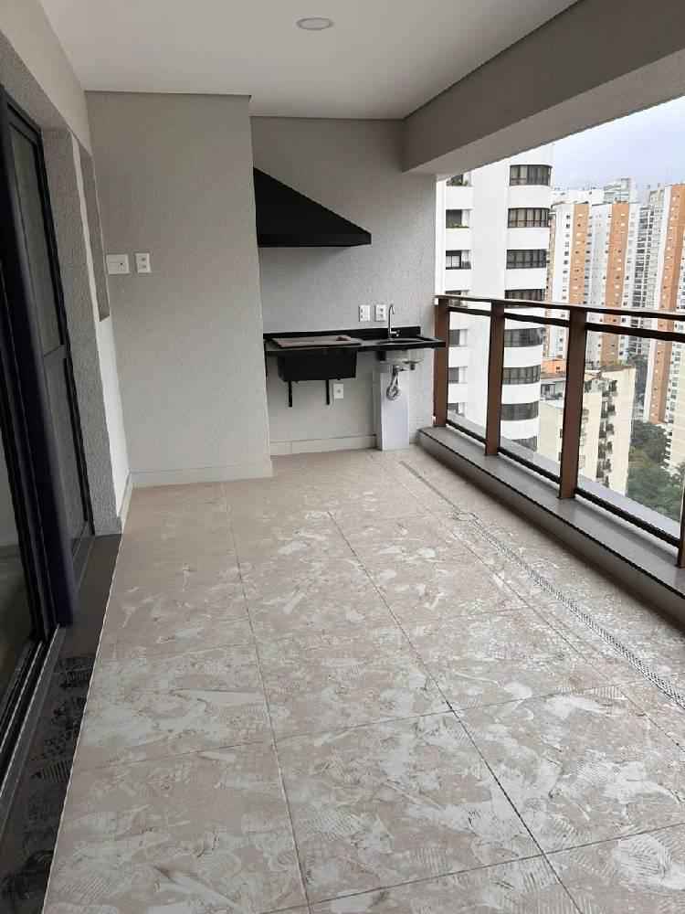 Apartamento à Venda no CAMPO BELO, 2 Quartos, (2suítes), 4 banheiros e 2 vagas R$ 1.950.000 109 m²