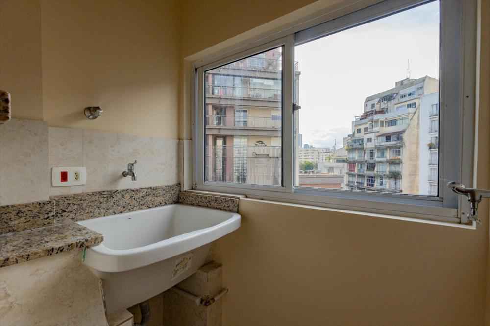 Apartamento para locação na BELA VISTA 40M2 1 Dormitórios 1 Banheiro R$2.200,00