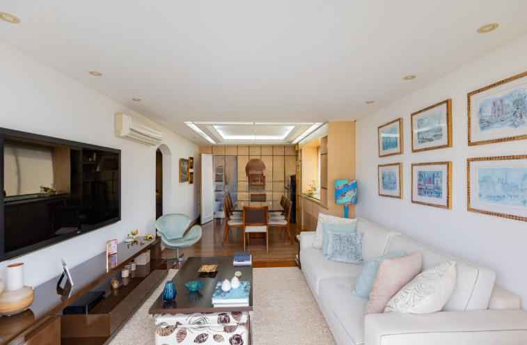 Apartamento para Locação R$ 12.000 em MOEMA 156m2 3 dormitórios (1 suites) 3 vagas 2 banheiros