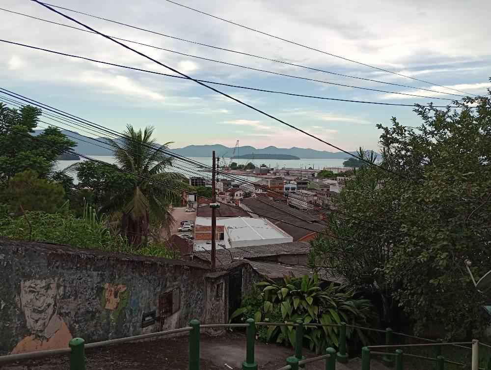 Casa em vila centro de Angra Morro do Carmo