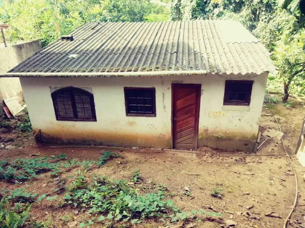 Casa perto da Praia em Angra dos Reis Rj