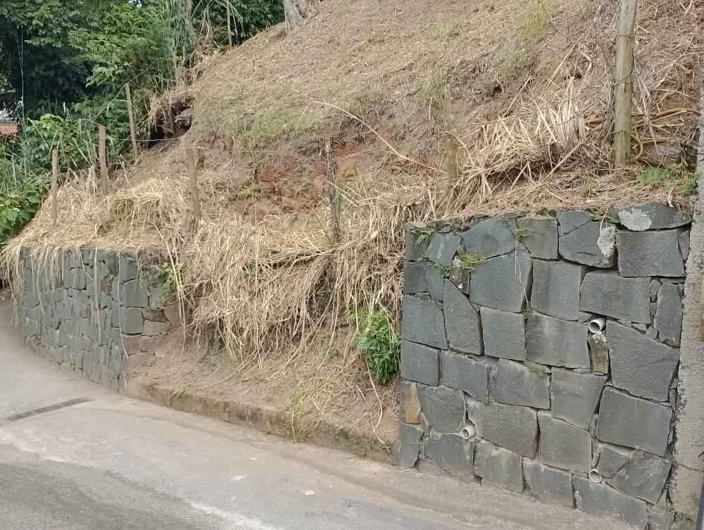 Terreno próximo a praia em Angra 