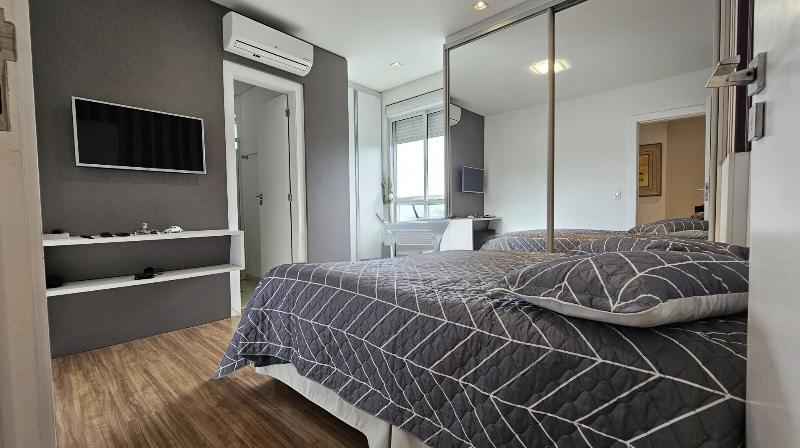 Apartamento Alto Padrão à Venda - 4 suítes