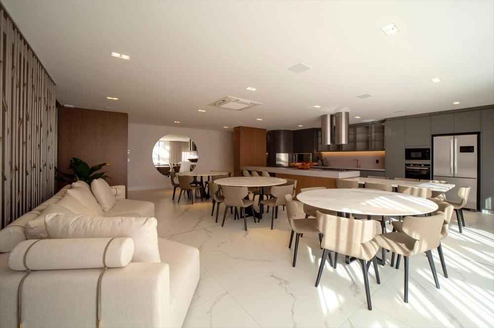 Apartamento 3 suítes